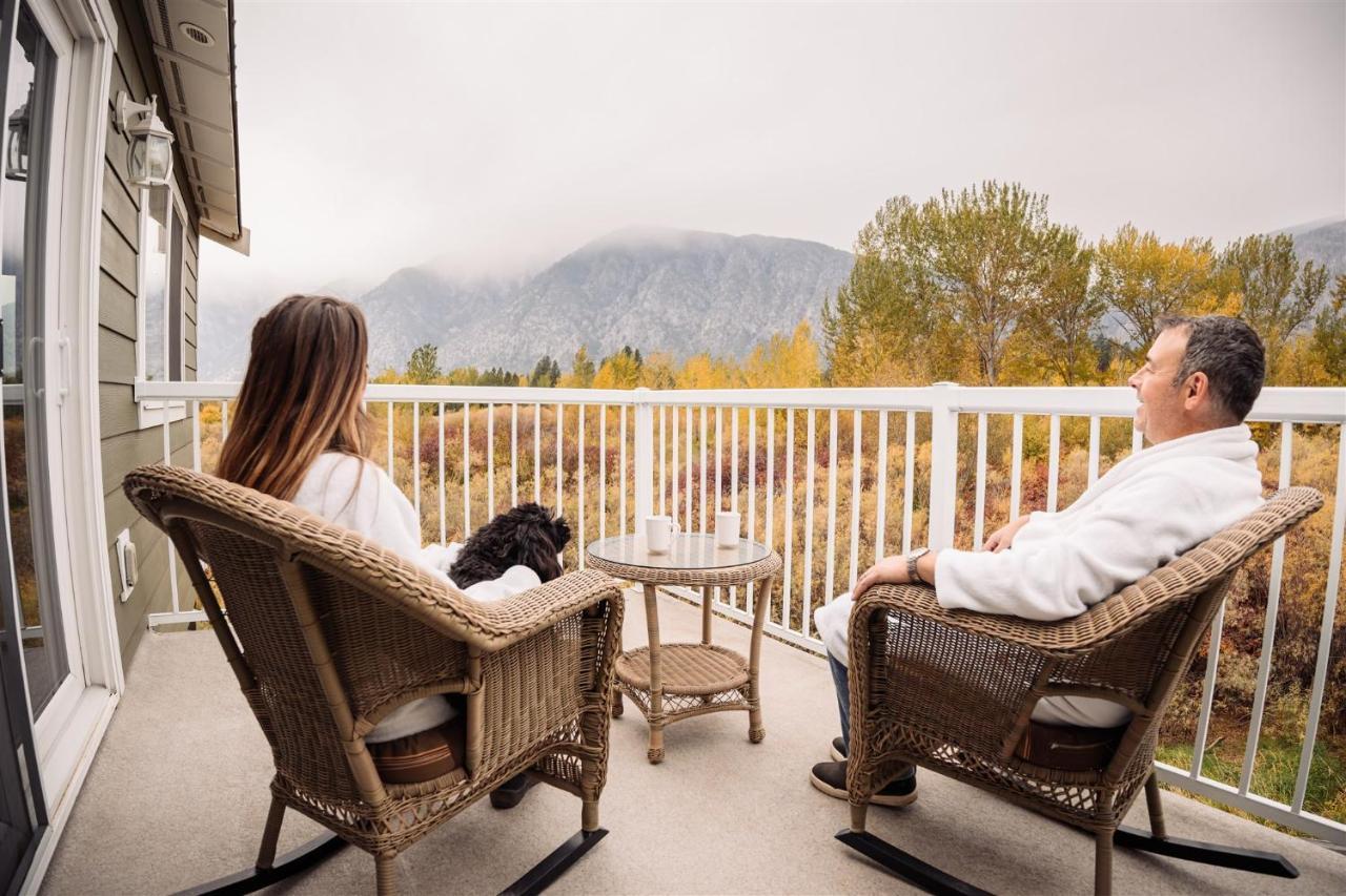 אוסויוס Similkameen Wild Resort & Winery Retreat מראה חיצוני תמונה